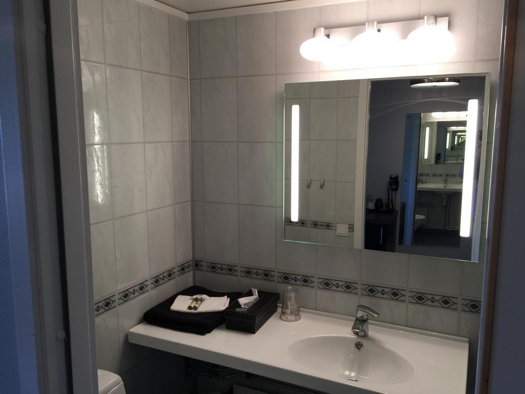 Hotell Smedjan بايالا الغرفة الصورة